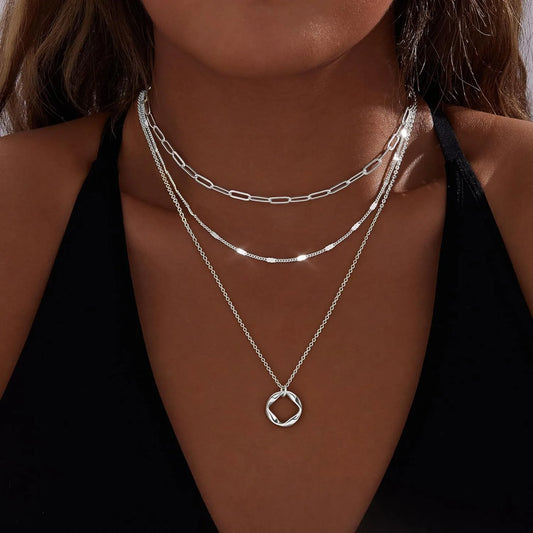 Halsband